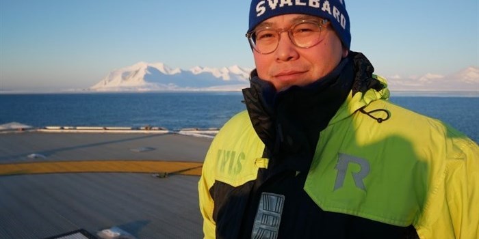 Poul-Erik Siegstad på feltstudietur i faget ’ice mechanics’ på Svalbard, hvor han er på udveksling som en del af sin uddannelse i arktisk byggeri og infrastruktur. Foto: Erlend Blomseth.